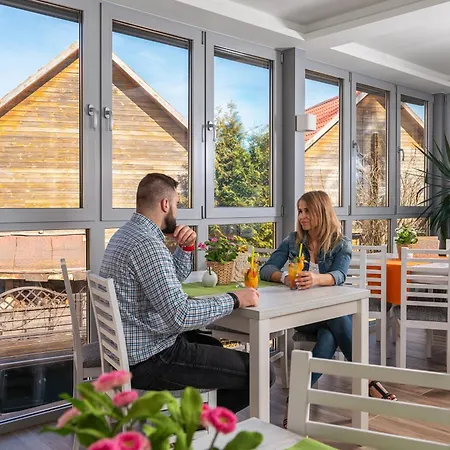 אתר נופש Zew Morza - Basen, Spa, Wyzywienie W Cenie Jastrzębia Góra