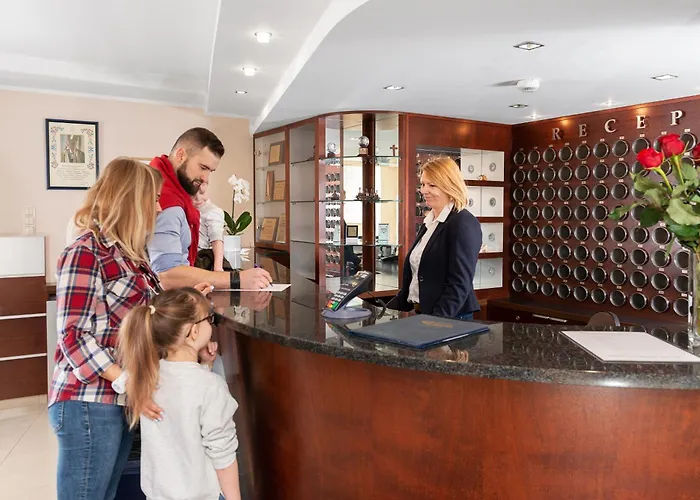 אתר נופש Zew Morza - Basen, Spa, Wyzywienie W Cenie